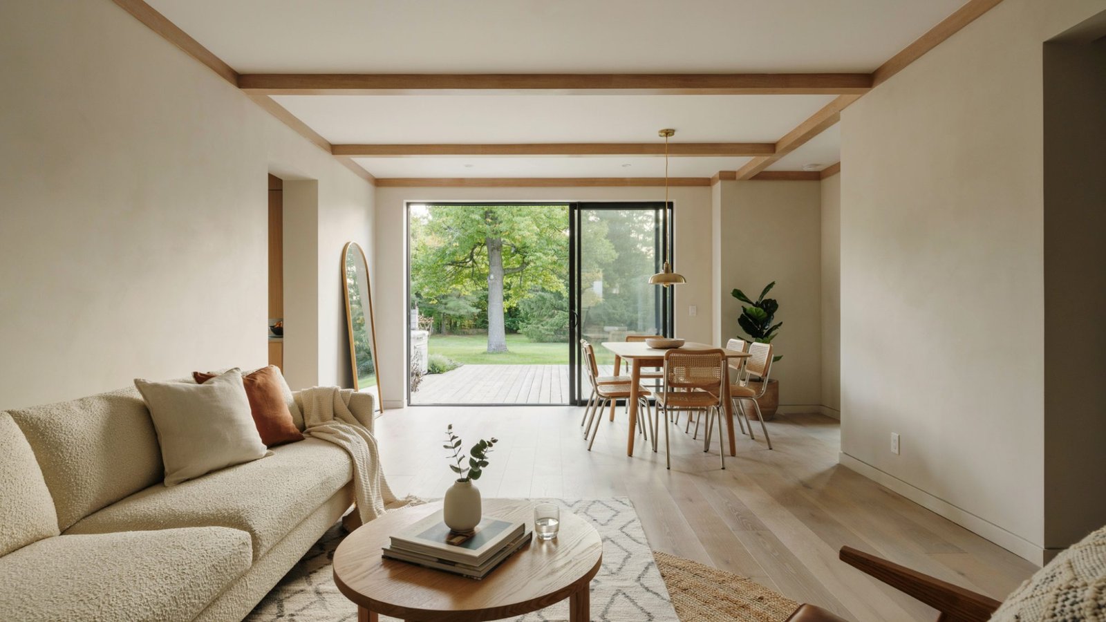 Collingwood walls balancing the warmth of oak trim.